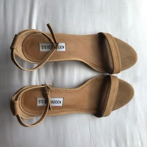Steve Madden Suede Heels